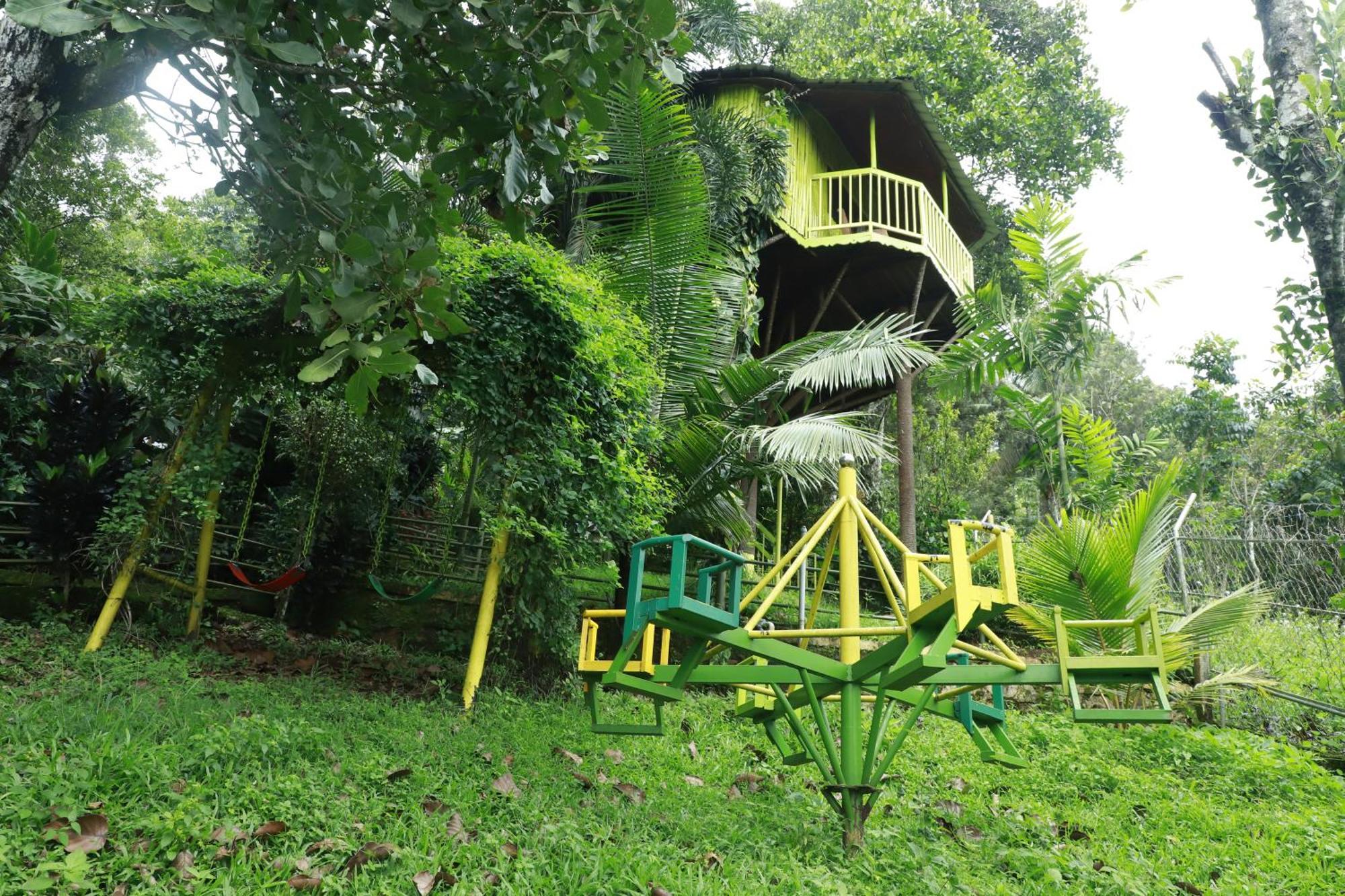 Nature Villa Anachal Eksteriør bilde